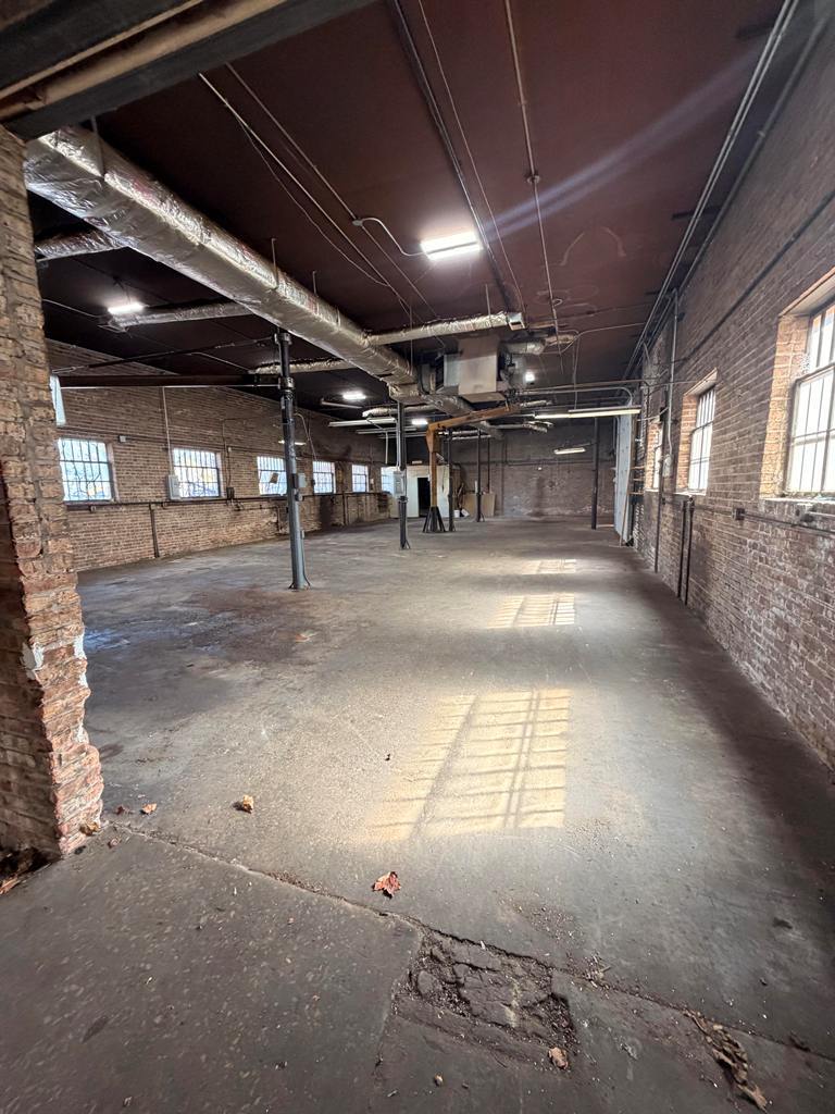 3957 North Normandy Avenue Chicago IL 60634