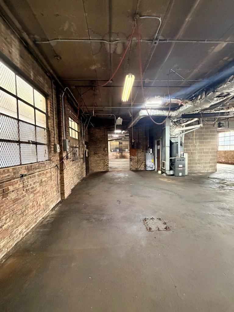 3957 North Normandy Avenue Chicago IL 60634