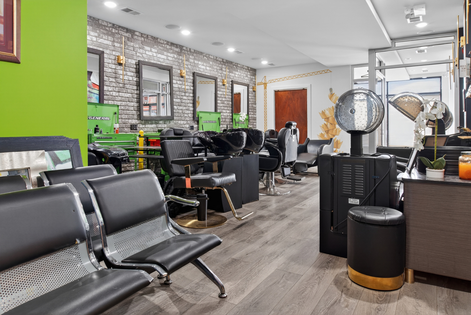 1851 East 87th Street Chicago IL 60617