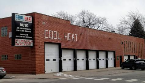2859 West Montrose Avenue Chicago IL 60618