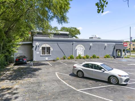 10140 South Roberts Road Palos Hills IL 60465