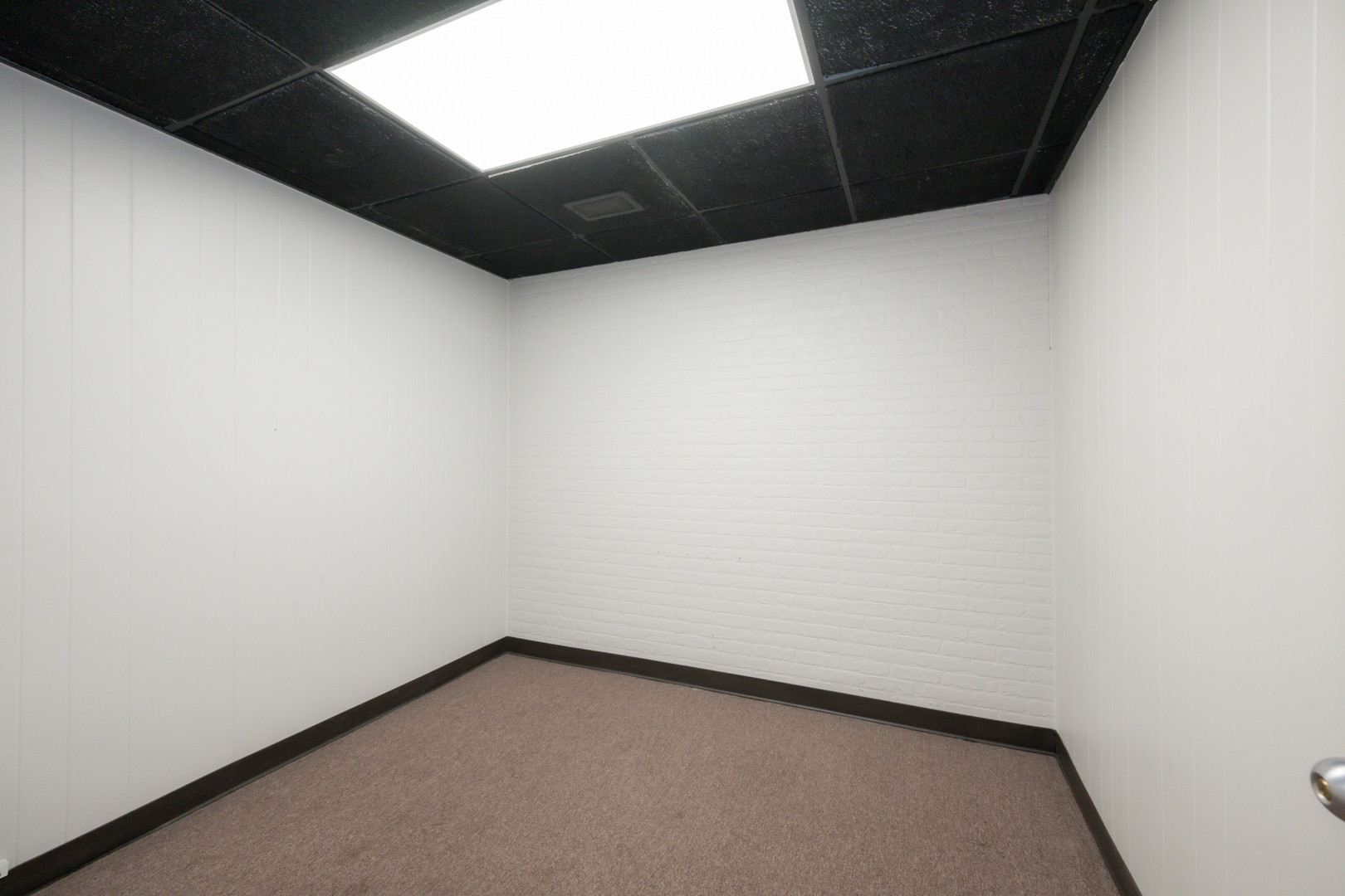 2815 North Kimball Avenue Chicago IL 60618