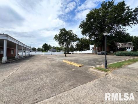 800 North Market Street Marion IL 62959