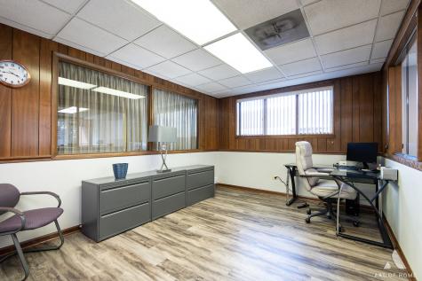 7922 South Pulaski Road Chicago IL 60652