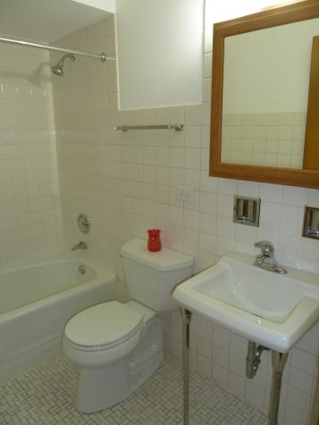 7922 South Pulaski Road Chicago IL 60652