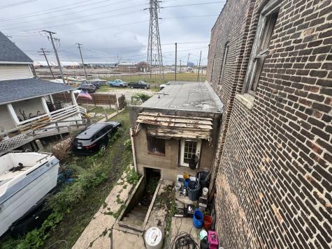 9398 South Kreiter Avenue Chicago IL 60617