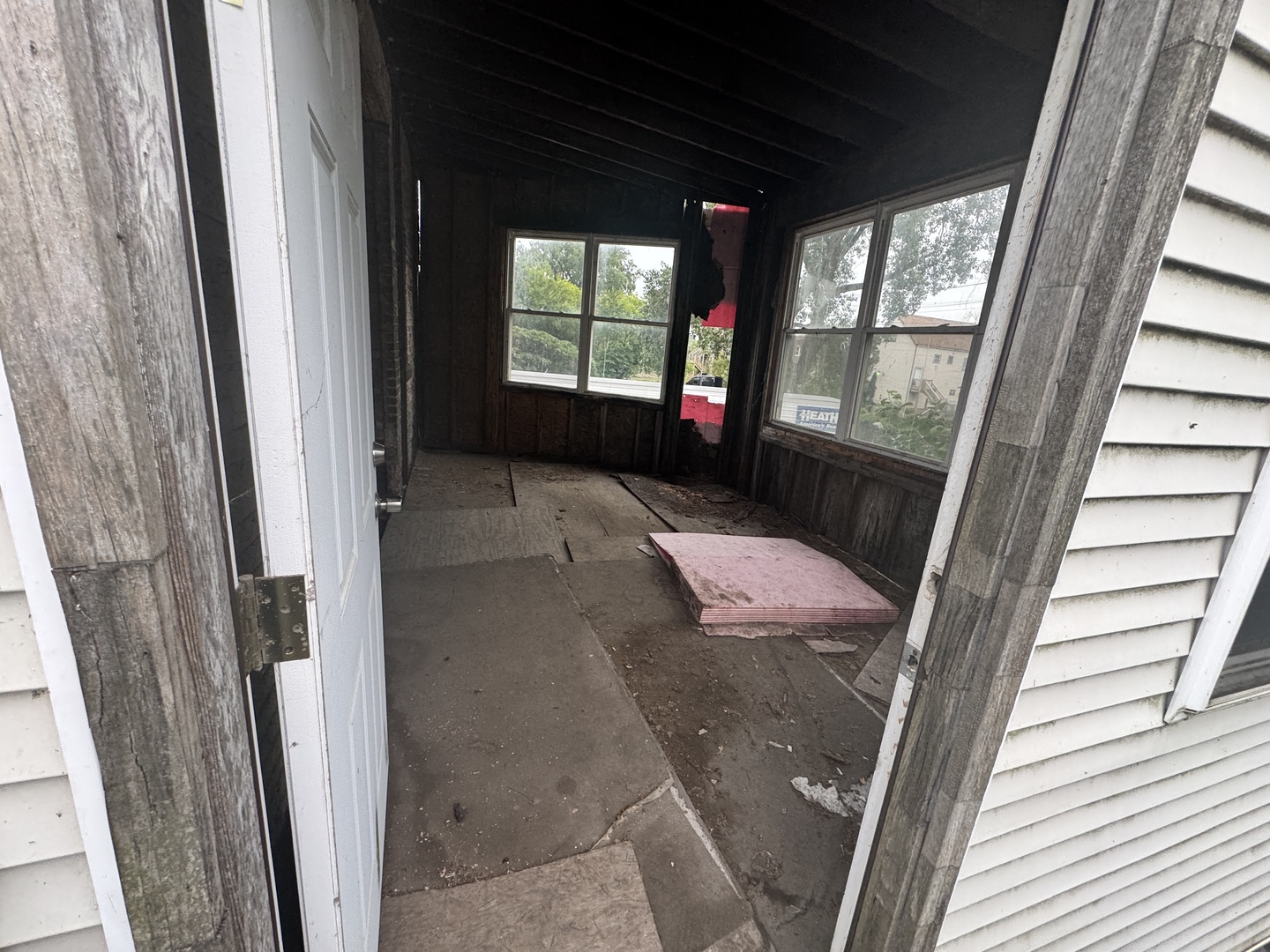 9398 South Kreiter Avenue Chicago IL 60617