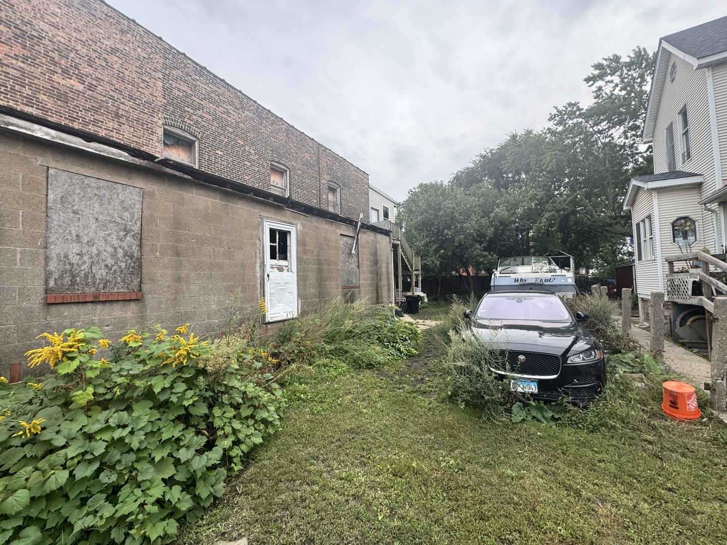 9398 South Kreiter Avenue Chicago IL 60617