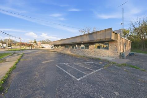 682 Park Avenue Genoa IL 60135
