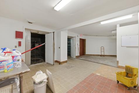 682 Park Avenue Genoa IL 60135