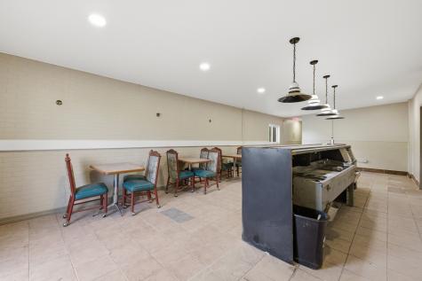 682 Park Avenue Genoa IL 60135