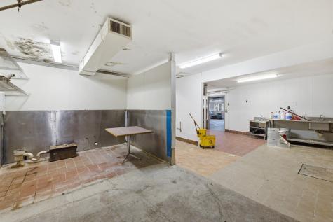 682 Park Avenue Genoa IL 60135