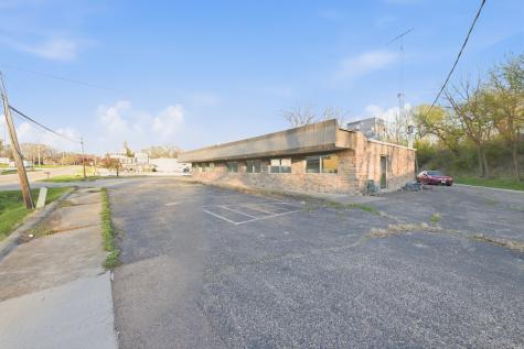 682 Park Avenue Genoa IL 60135