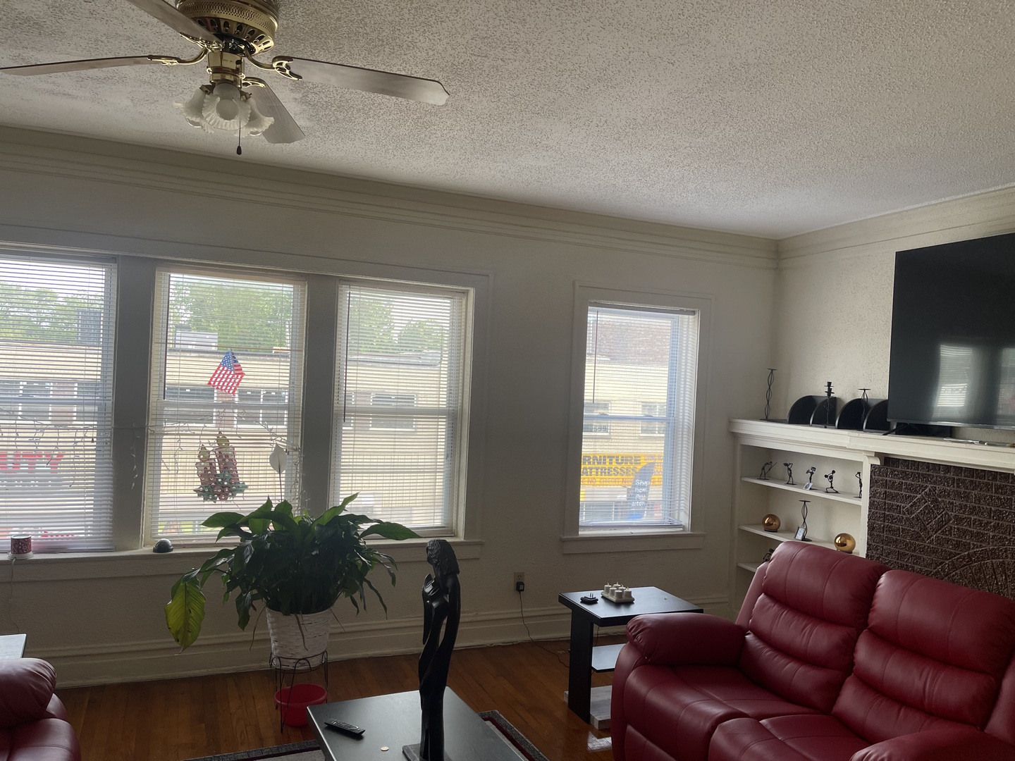 1013 West 63rd Street Chicago IL 60621
