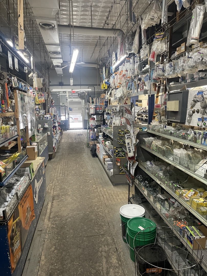 1013 West 63rd Street Chicago IL 60621