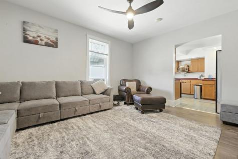 9936 Main Street Hebron IL 60034
