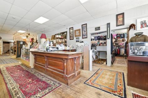 9936 Main Street Hebron IL 60034
