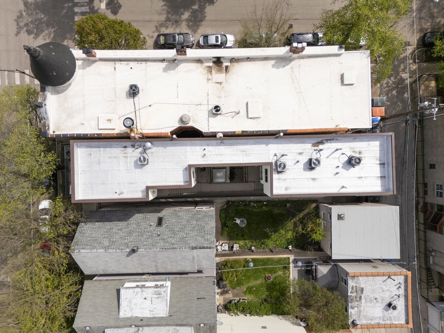 2836 North Southport Avenue Chicago IL 60657