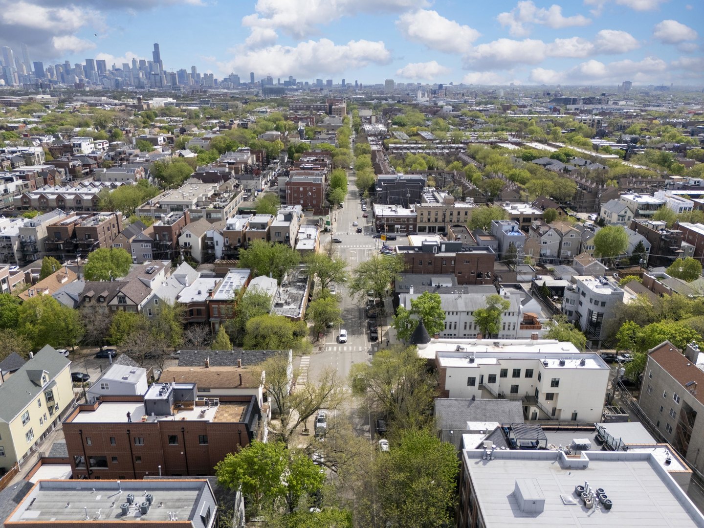 2836 North Southport Avenue Chicago IL 60657