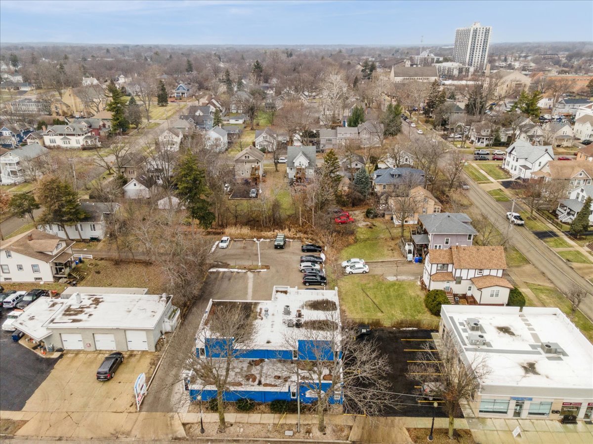 Confidential Main Street Wheaton IL 60187