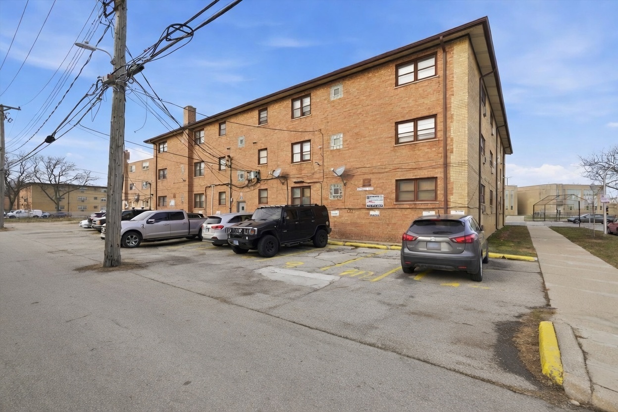 2153 East 87th Street Chicago IL 60617