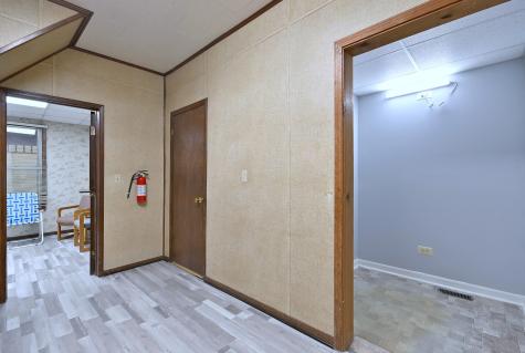 442 North Lake Street N Aurora IL 60506