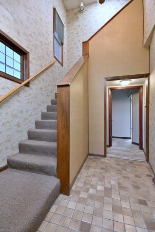 442 North Lake Street N Aurora IL 60506