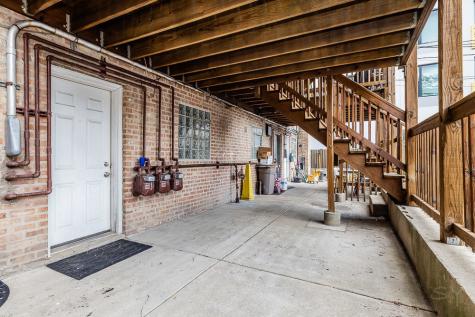 3451 West Montrose Avenue Chicago IL 60618