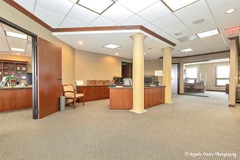 5400 West Elm Street Mchenry IL 60050
