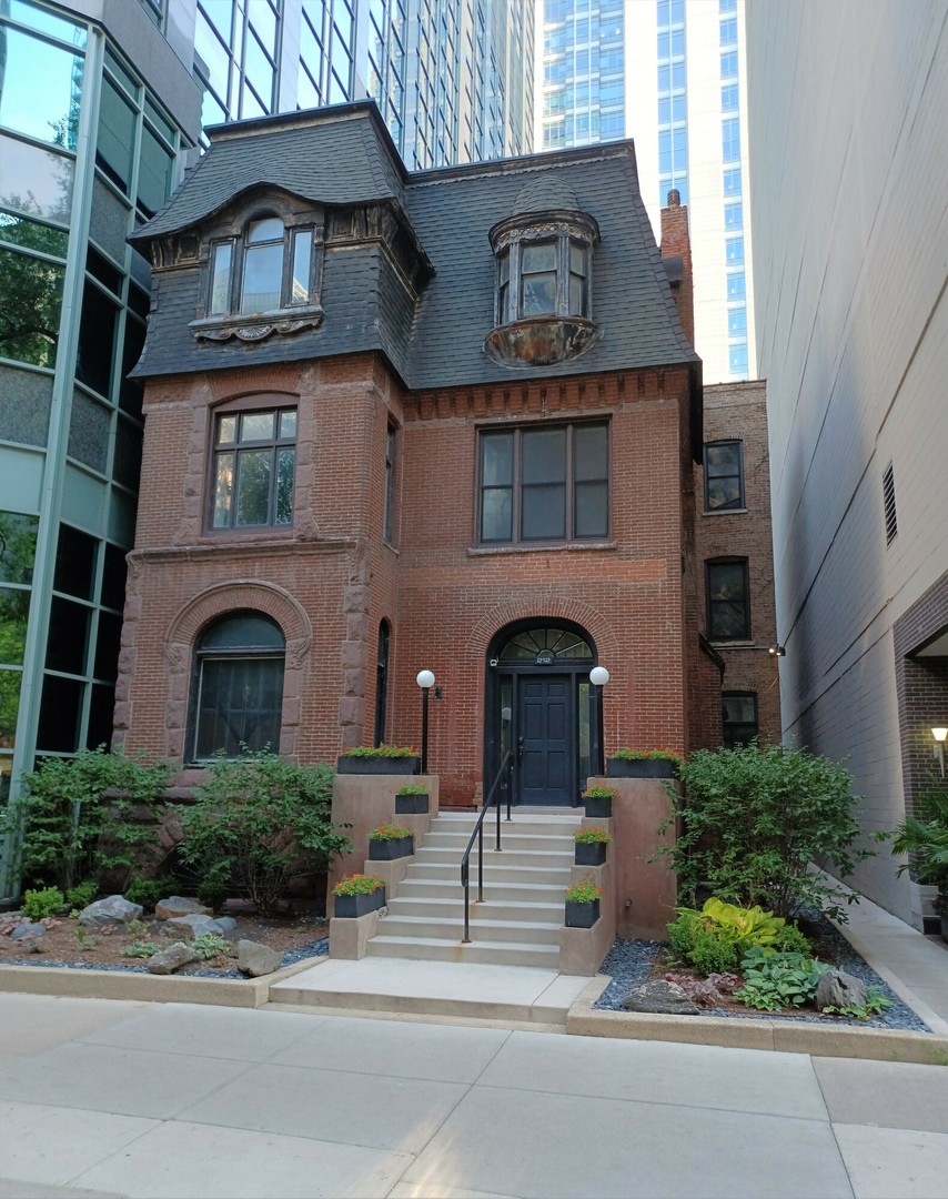 212 East Ontario Street Chicago IL 60611