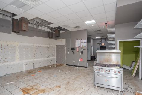 118 East 51st Street Chicago IL 60615