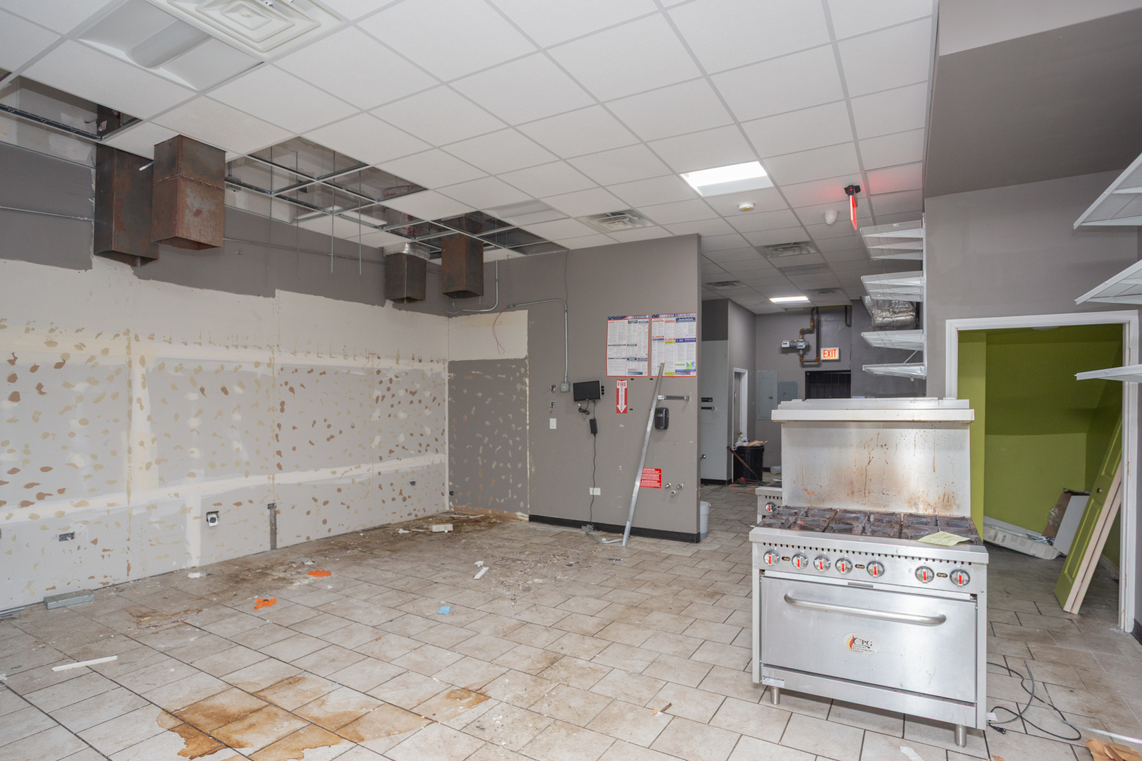 118 East 51st Street Chicago IL 60615