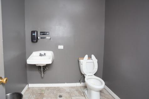 118 East 51st Street Chicago IL 60615