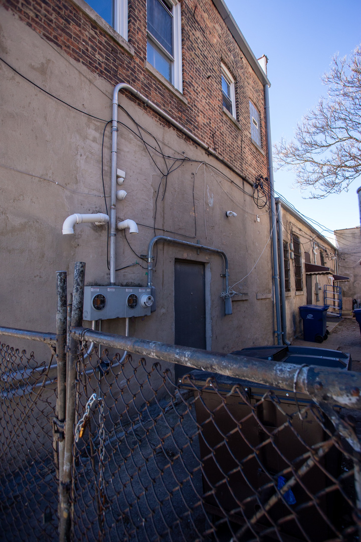 118 East 51st Street Chicago IL 60615
