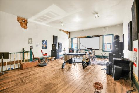 103 & 105 West Sale Street Tuscola IL 61953