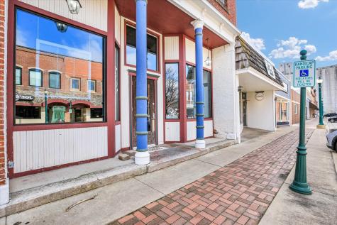 103 & 105 West Sale Street Tuscola IL 61953