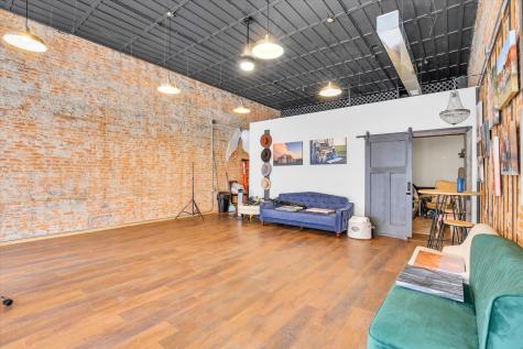 103 & 105 West Sale Street Tuscola IL 61953