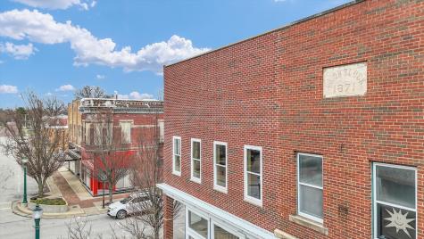 103 & 105 West Sale Street Tuscola IL 61953