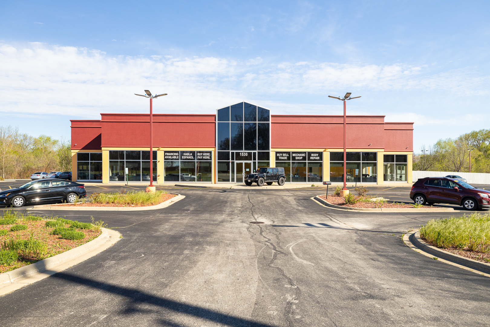1530 East New York Street Aurora IL 60505