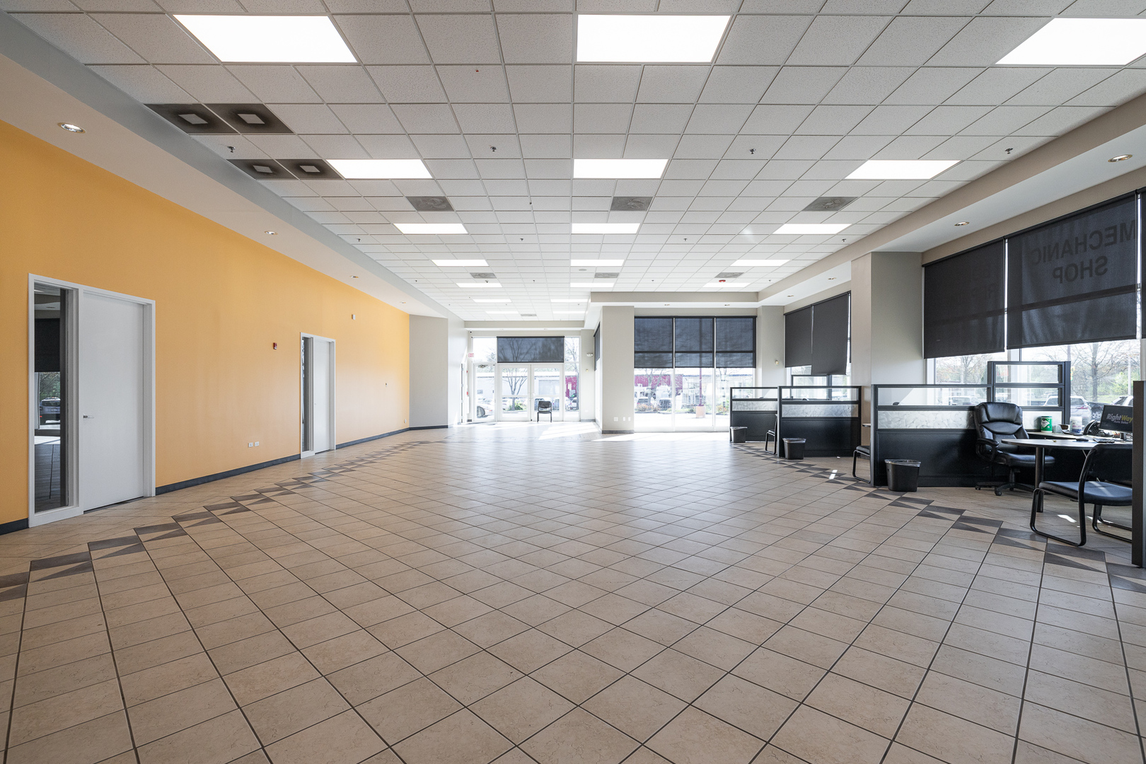 1530 East New York Street Aurora IL 60505