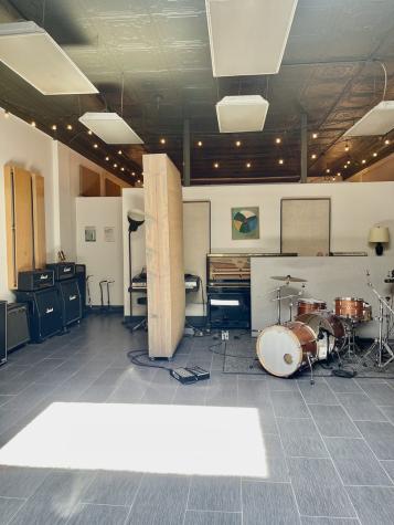 1845 West 35th Street Chicago IL 60609