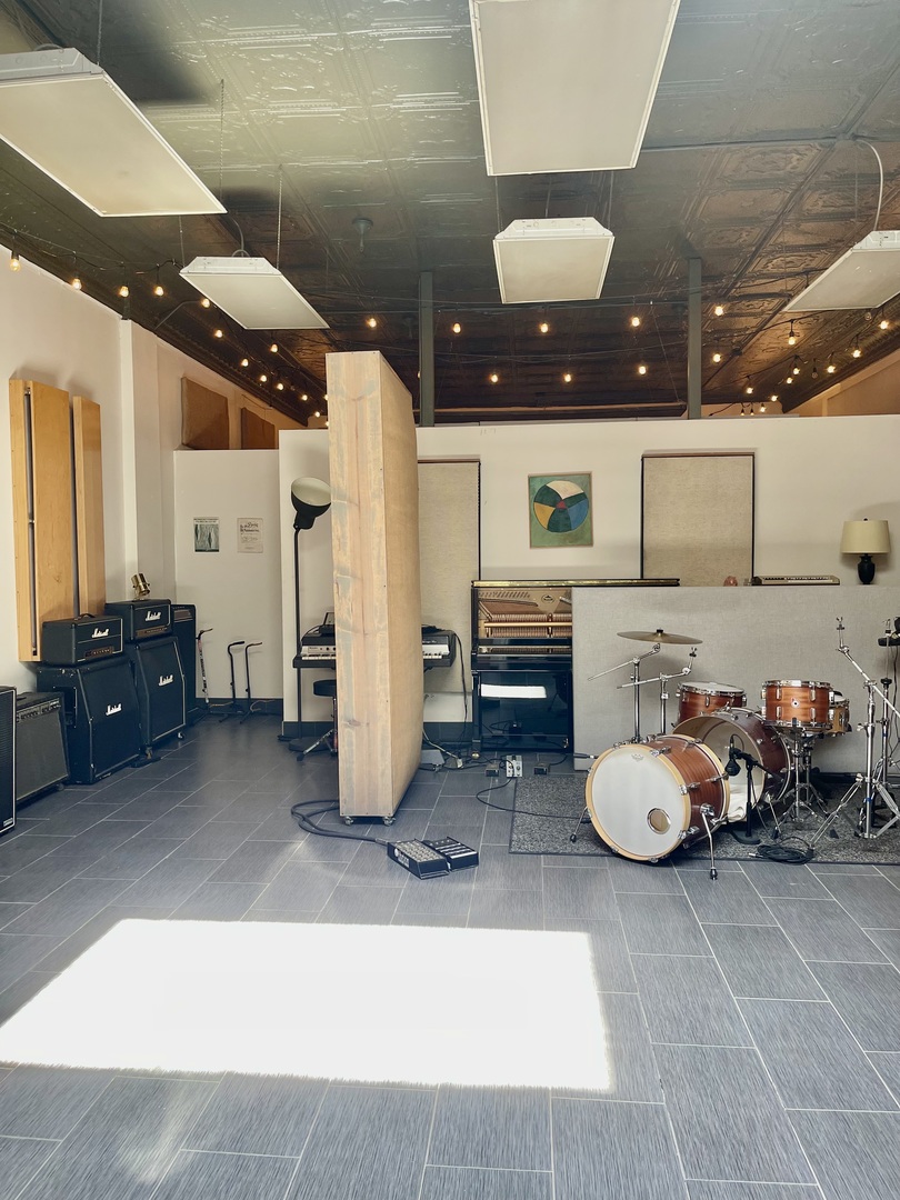 1845 West 35th Street Chicago IL 60609