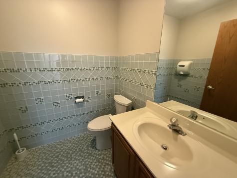 28085 North Ashley Circle Libertyville IL 60048