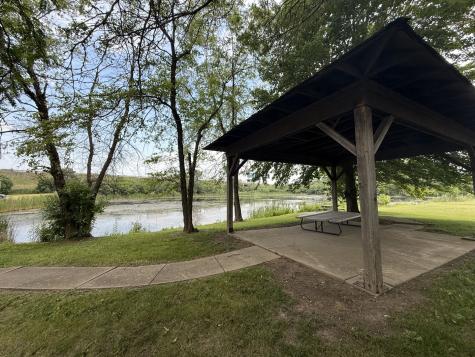 28085 North Ashley Circle Libertyville IL 60048