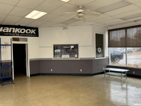 1901 4TH Avenue Rock Island IL 61201