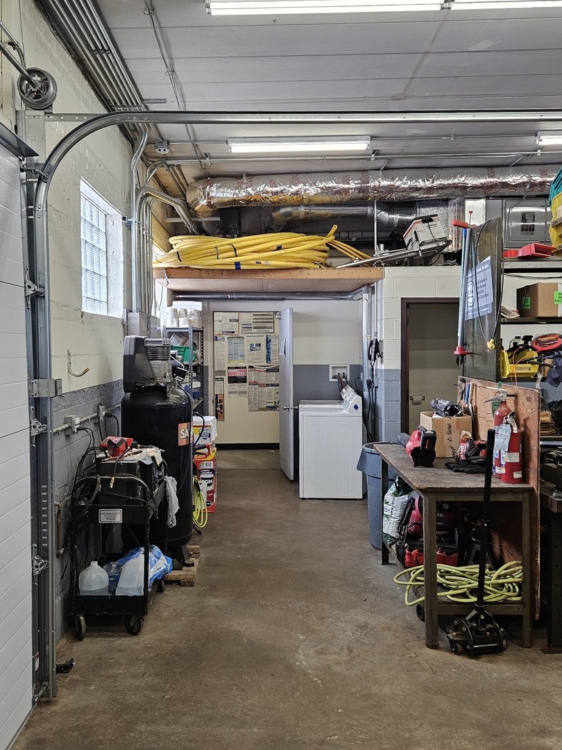 8107 Ridgeway Avenue N Skokie IL 60076