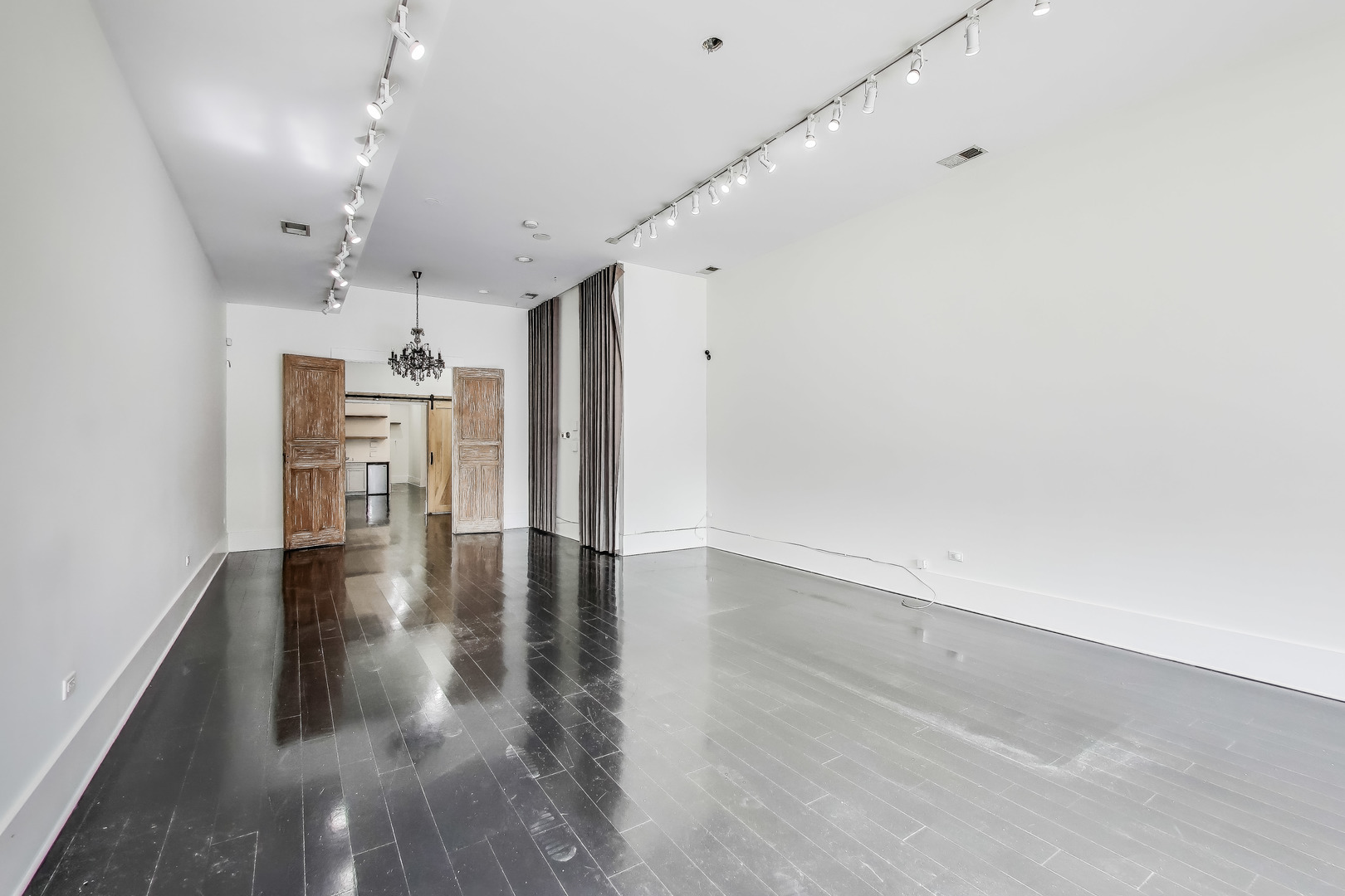 18 East Cullerton Street Chicago IL 60616