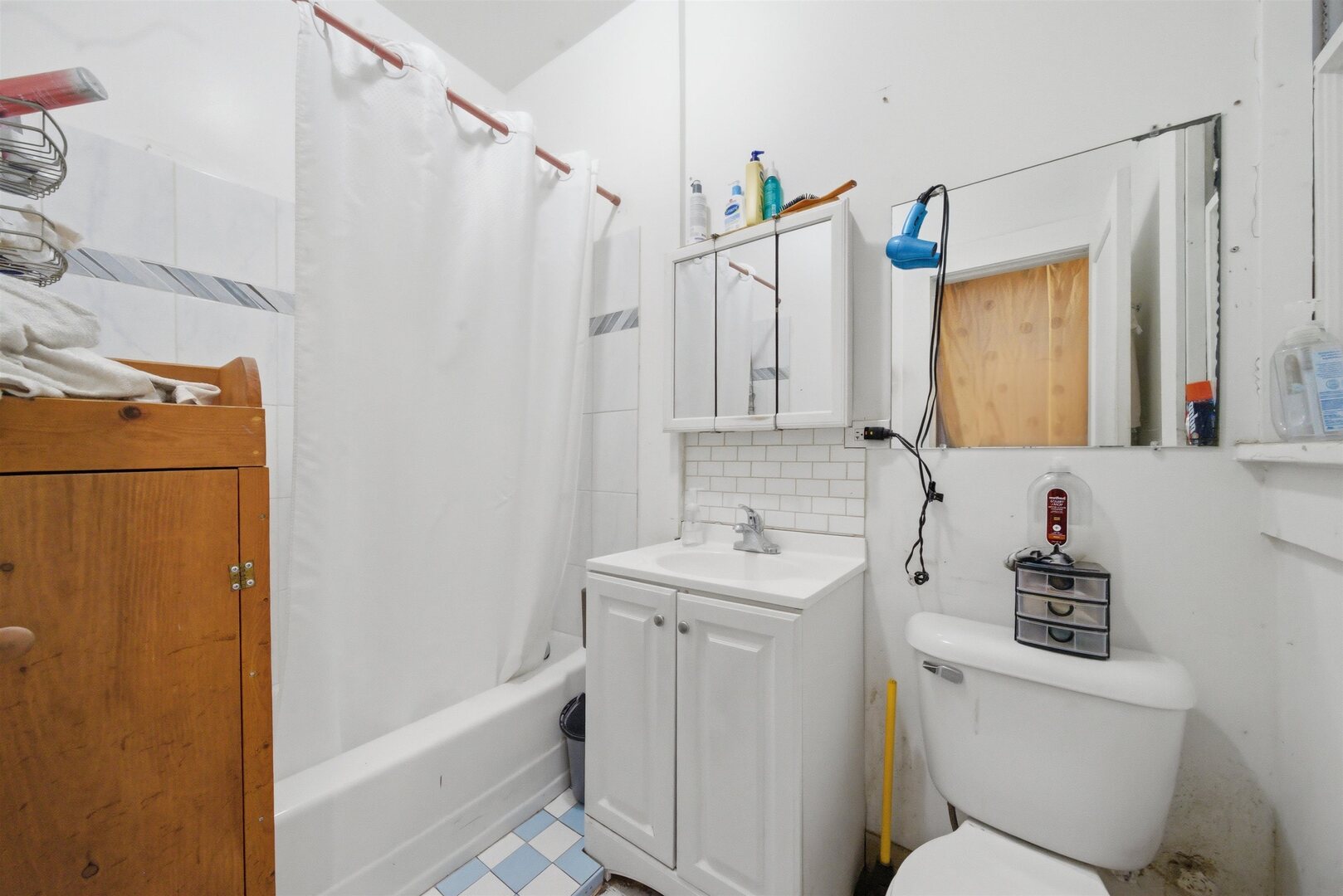 3740-46 West Fullerton Avenue Chicago IL 60647