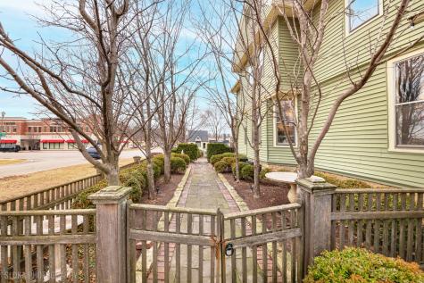 428 West State Street Geneva IL 60134