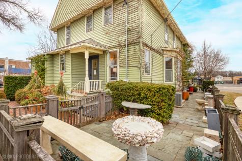 428 West State Street Geneva IL 60134
